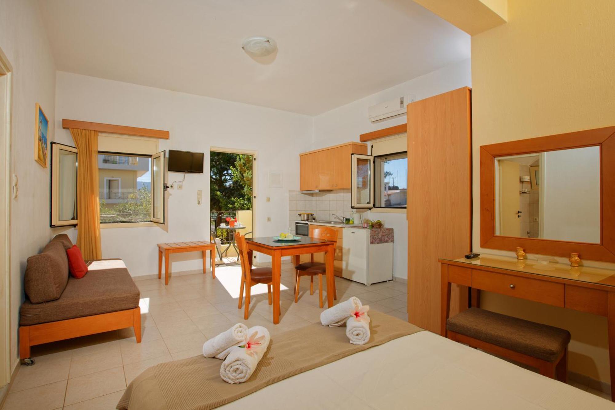 Fotis Studios Apartments ゴウヴァイ エクステリア 写真