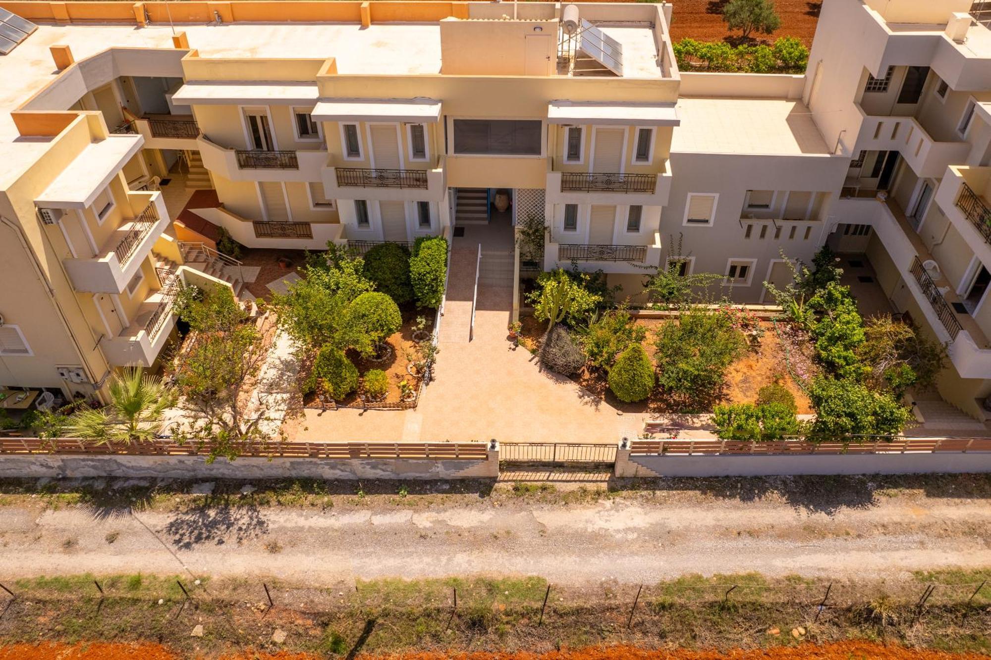 Fotis Studios Apartments ゴウヴァイ エクステリア 写真